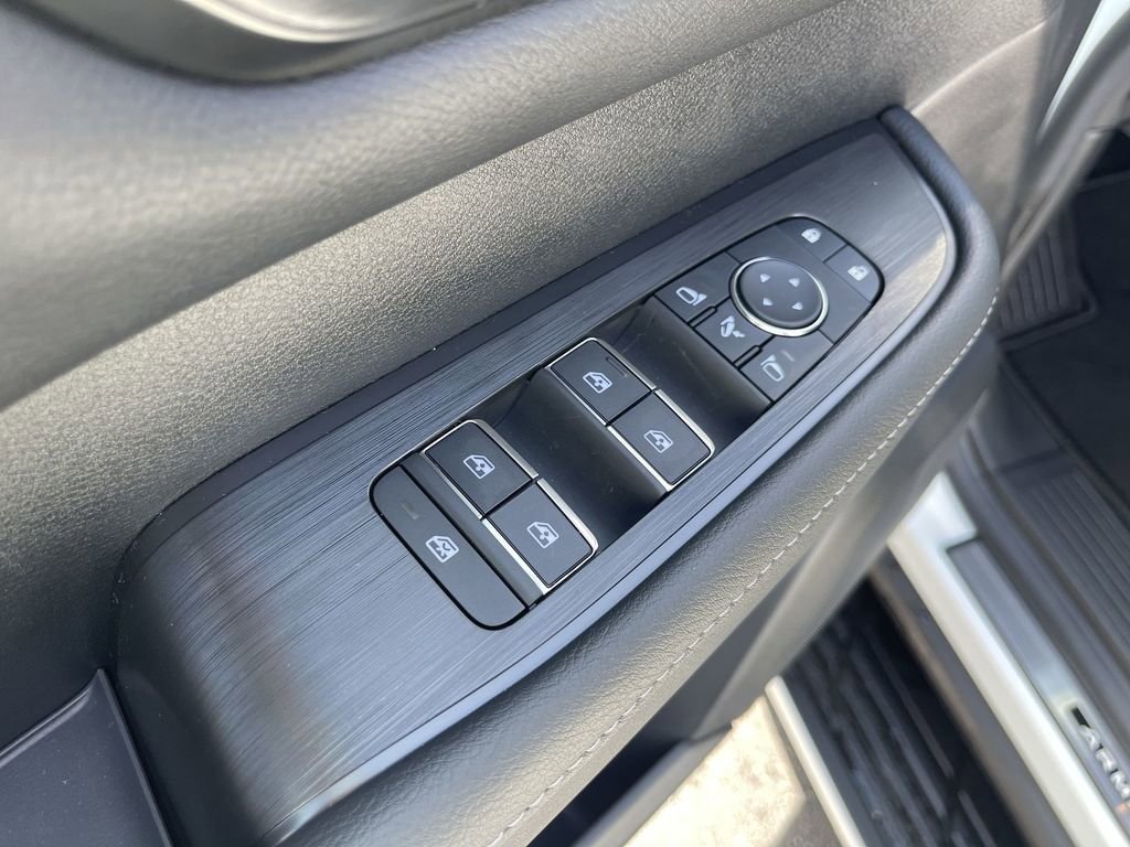 New 2026 Nissan Armada Platinum Reserve AWD/4WD image 13