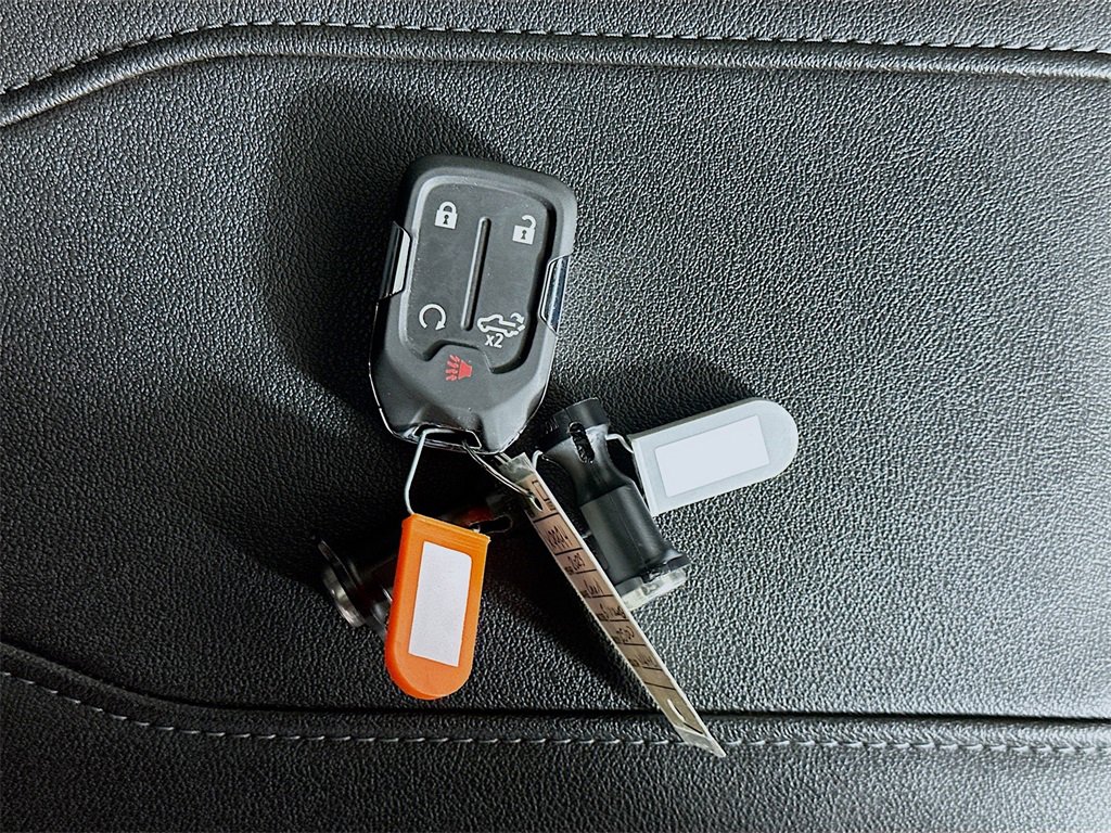 Used 2023 Chevrolet Silverado 2500 LTZ w/ LTZ Premium Package image 35