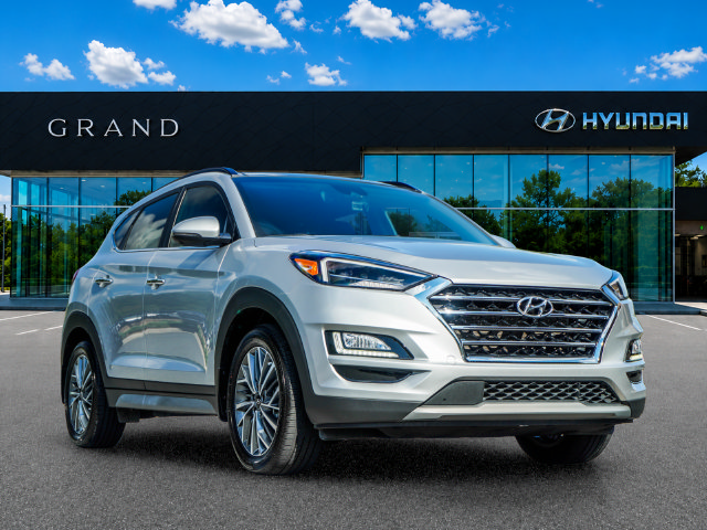 Used 2020 Hyundai Tucson Ultimate w/ Cargo Package FWD image 8