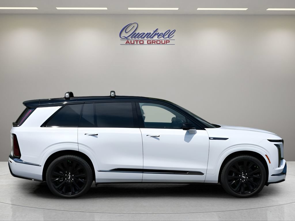New 2027 Cadillac Vistiq Platinum w/ LPO, Floor Liner Package AWD/4WD image 3