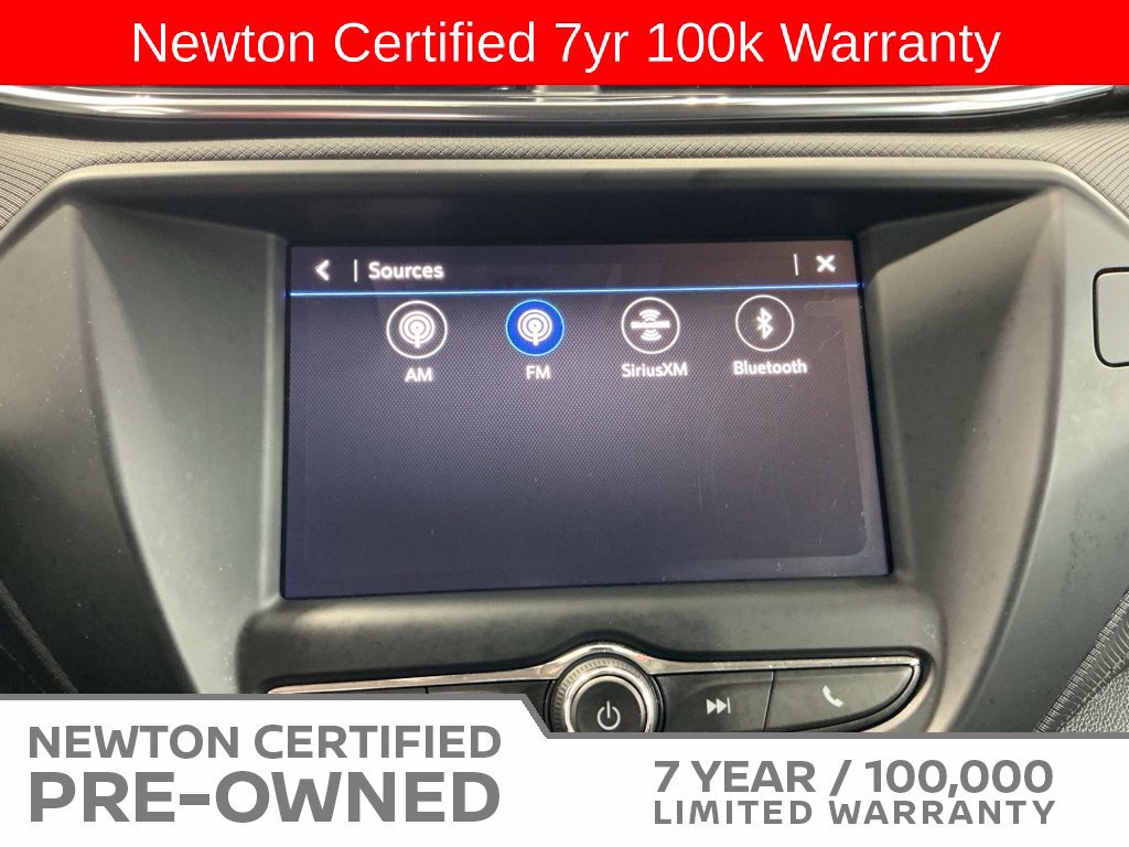Used 2023 Chevrolet TrailBlazer LT FWD image 27