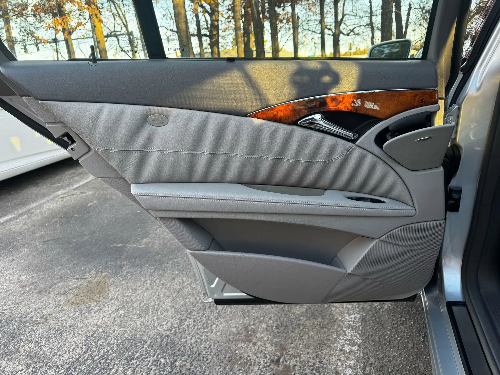 Used 2008 Mercedes-Benz E 350 4MATIC Wagon image 11