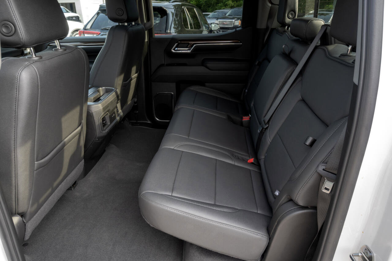 Used 2024 Chevrolet Silverado 1500 RST image 21