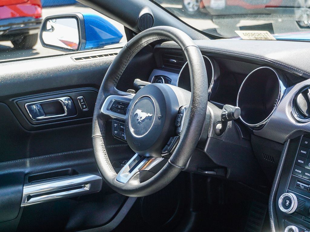 Used 2017 Ford Mustang GT RWD image 17