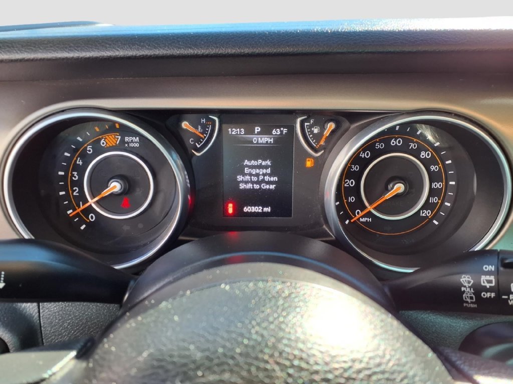 Used 2018 Jeep Wrangler Unlimited Sport AWD/4WD image 21
