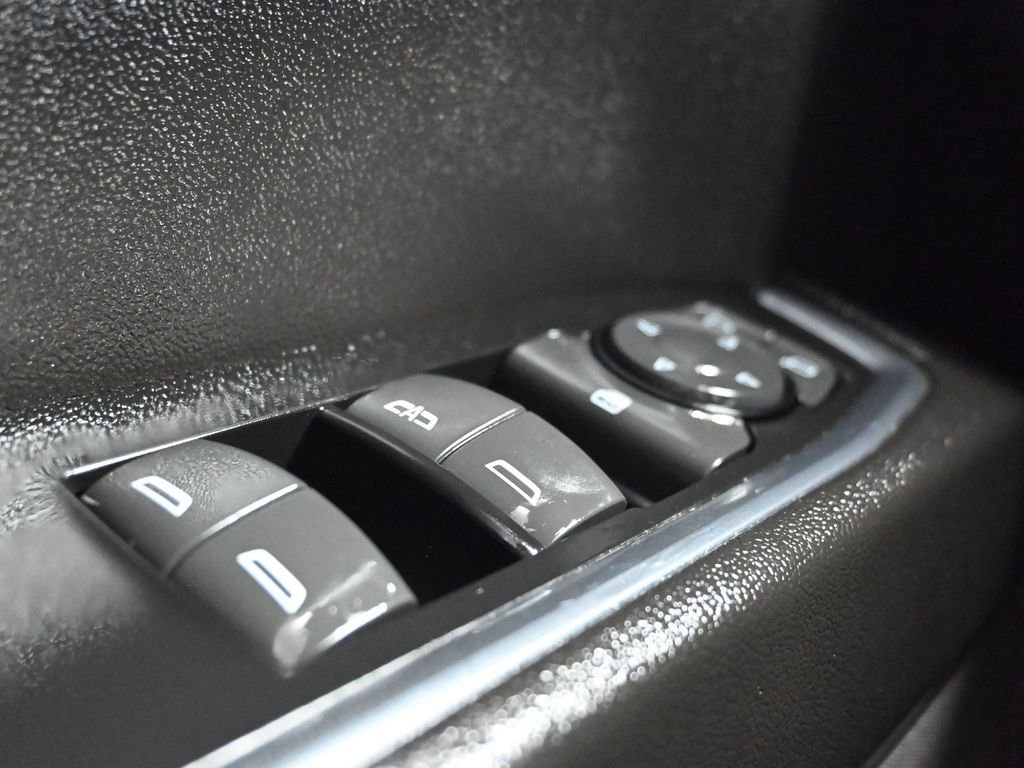 Used 2023 Chevrolet Silverado 1500 RST AWD/4WD image 27