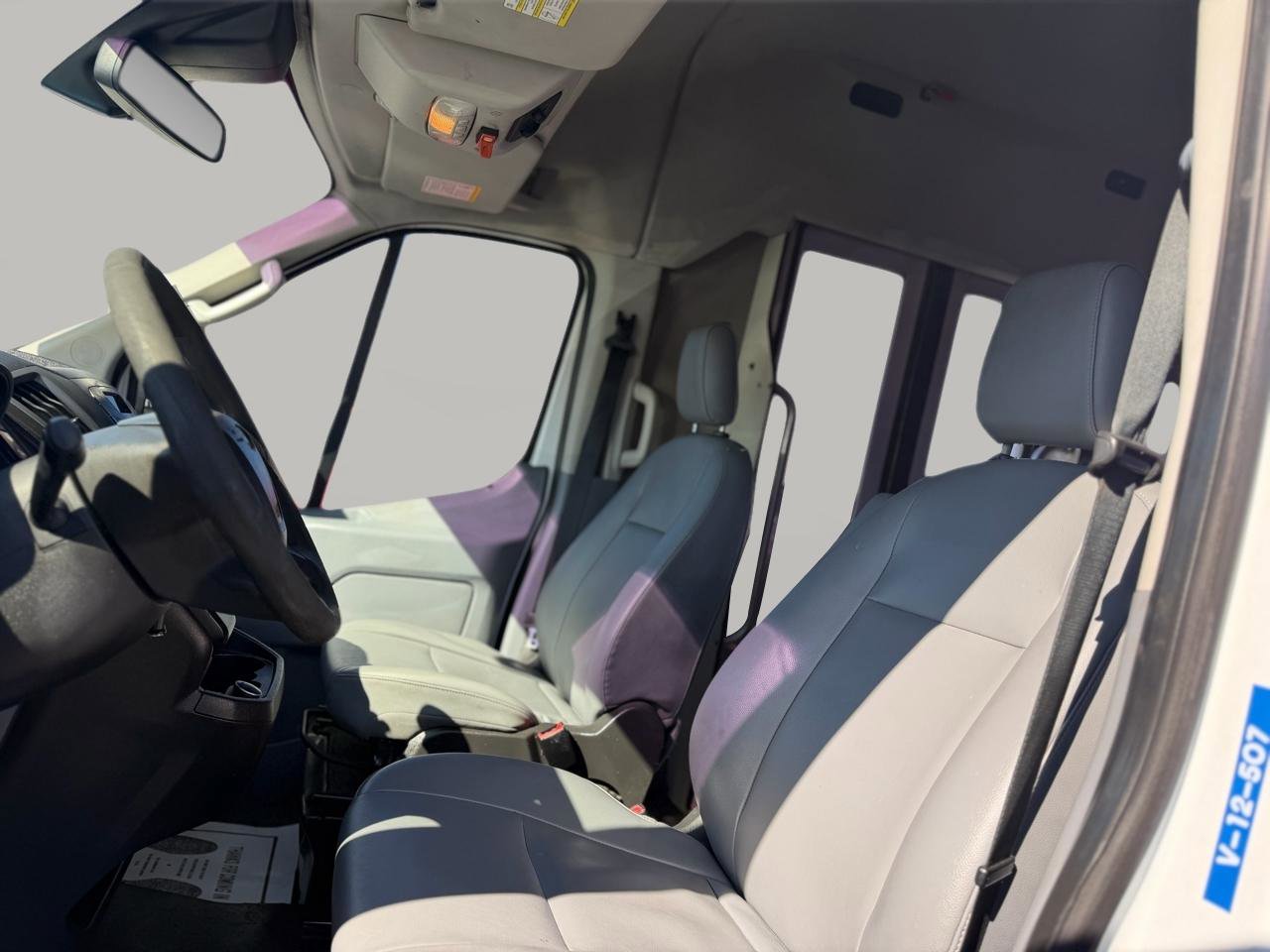 Used 2019 Ford Transit 350 XL image 20