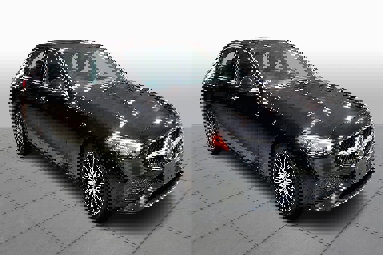 Used 2024 Mercedes-Benz C 300 C 300 image 3