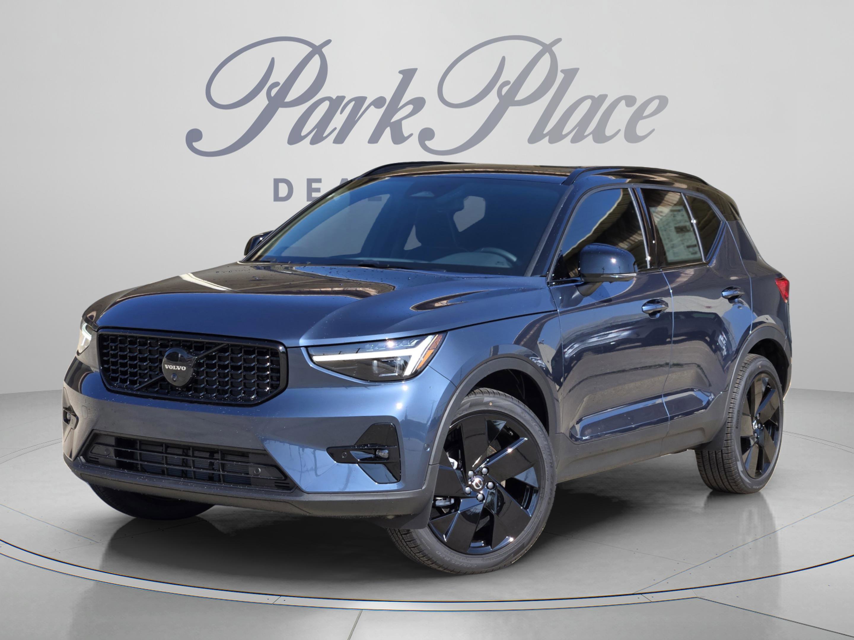 New 2026 Volvo XC40 B5 Ultra w/ Protection Package Premier AWD/4WD image 1