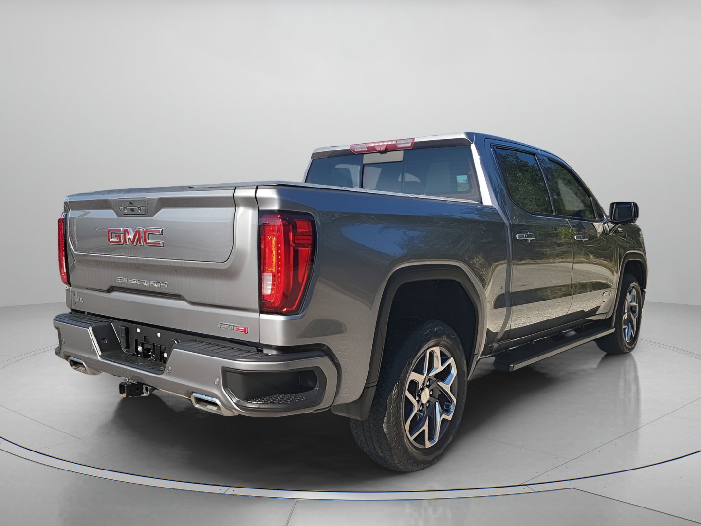 Used 2021 GMC Sierra 1500 AT4 w/ Technology Package image 3
