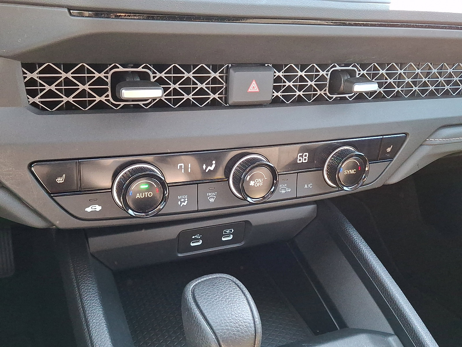 Used 2024 Honda Accord EX image 16