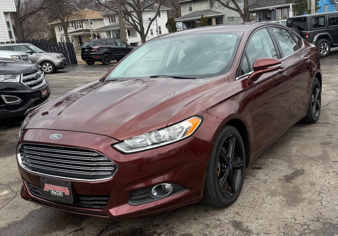 Used 2016 Ford Fusion SE image 4
