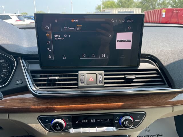 Used 2022 Audi Q5 2.0T Premium w/ Convenience Package AWD/4WD image 13