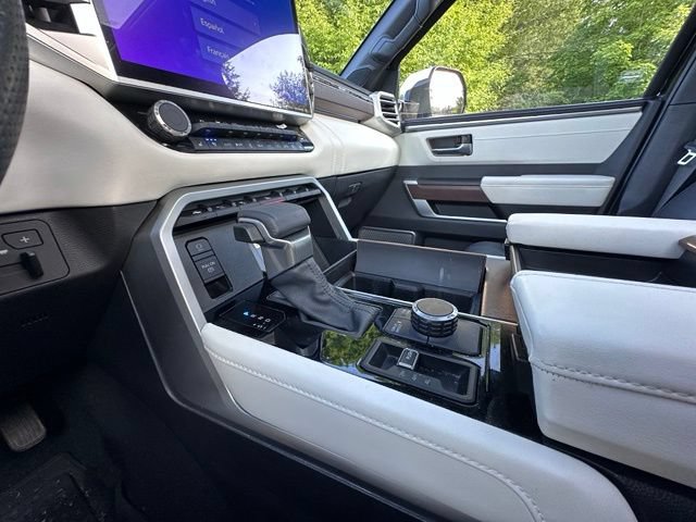 Used 2024 Toyota Sequoia Capstone AWD/4WD image 16