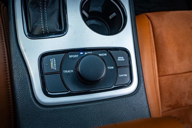 Used 2021 Jeep Grand Cherokee Trackhawk image 31