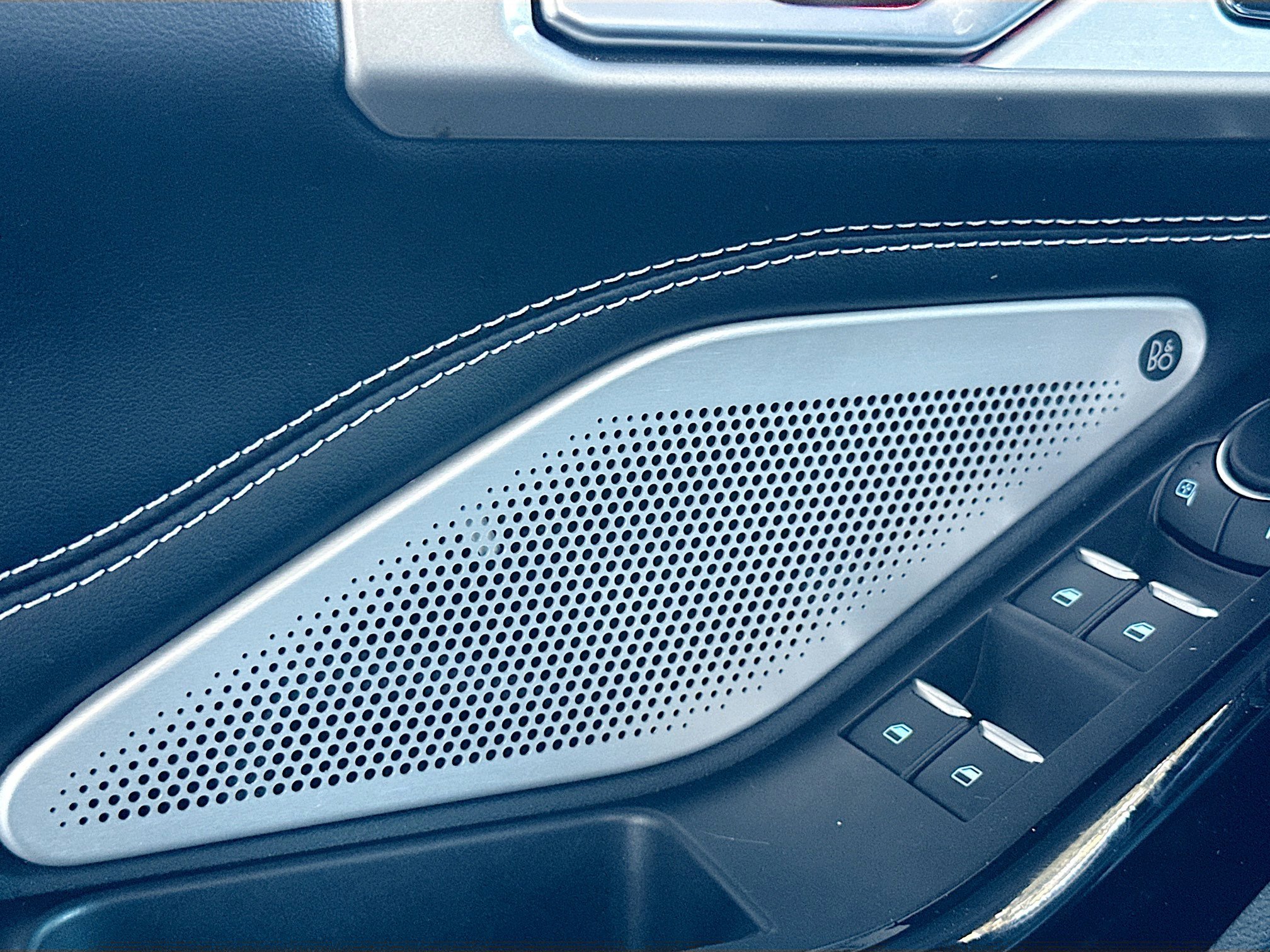 Used 2023 Ford Explorer ST w/ Equipment Group 401A image 19