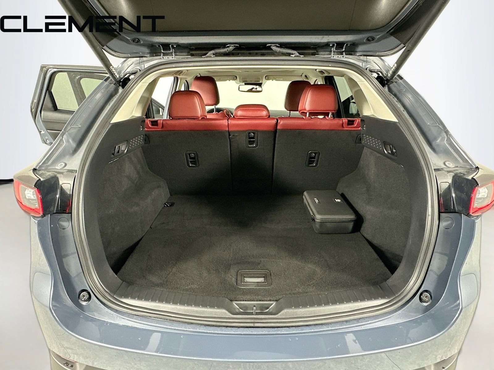 Used 2023 MAZDA CX-5 Carbon Edition image 11