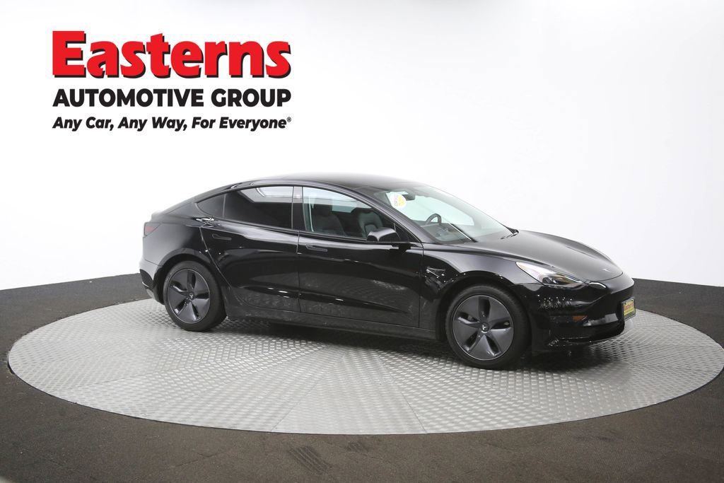Used 2021 Tesla Model 3 Standard Range Plus image 46