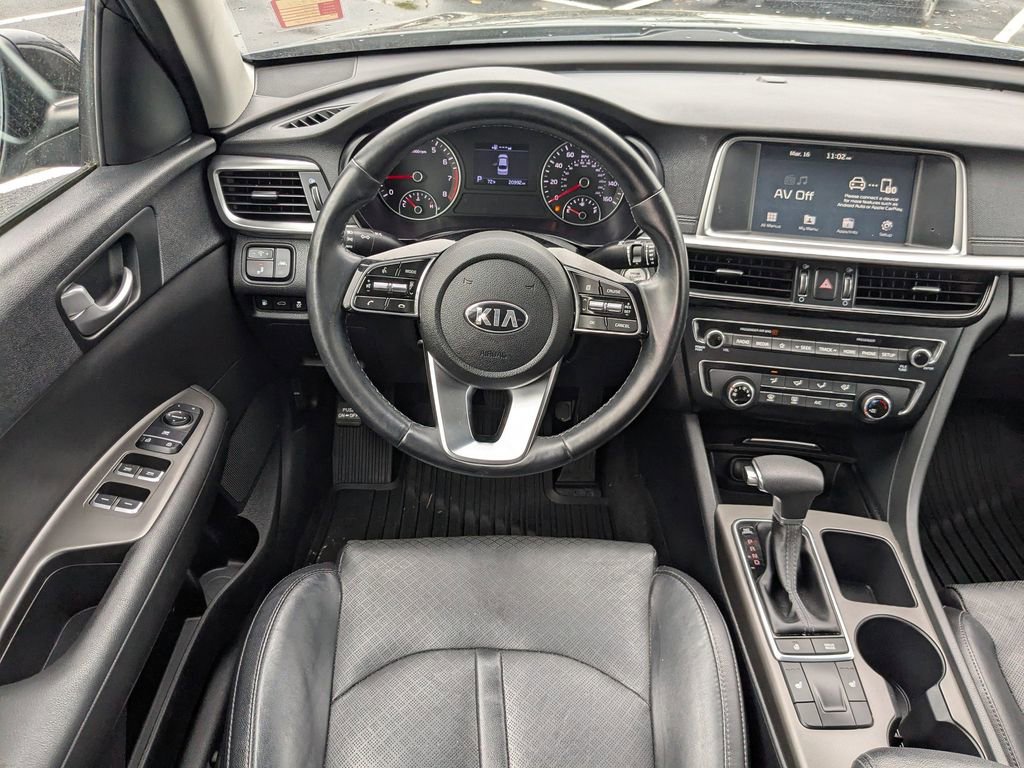 Used 2020 Kia Optima SE FWD image 15