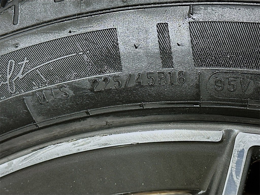 Used 2020 Mercedes-Benz C 300 4MATIC Sedan w/ AMG Line image 34