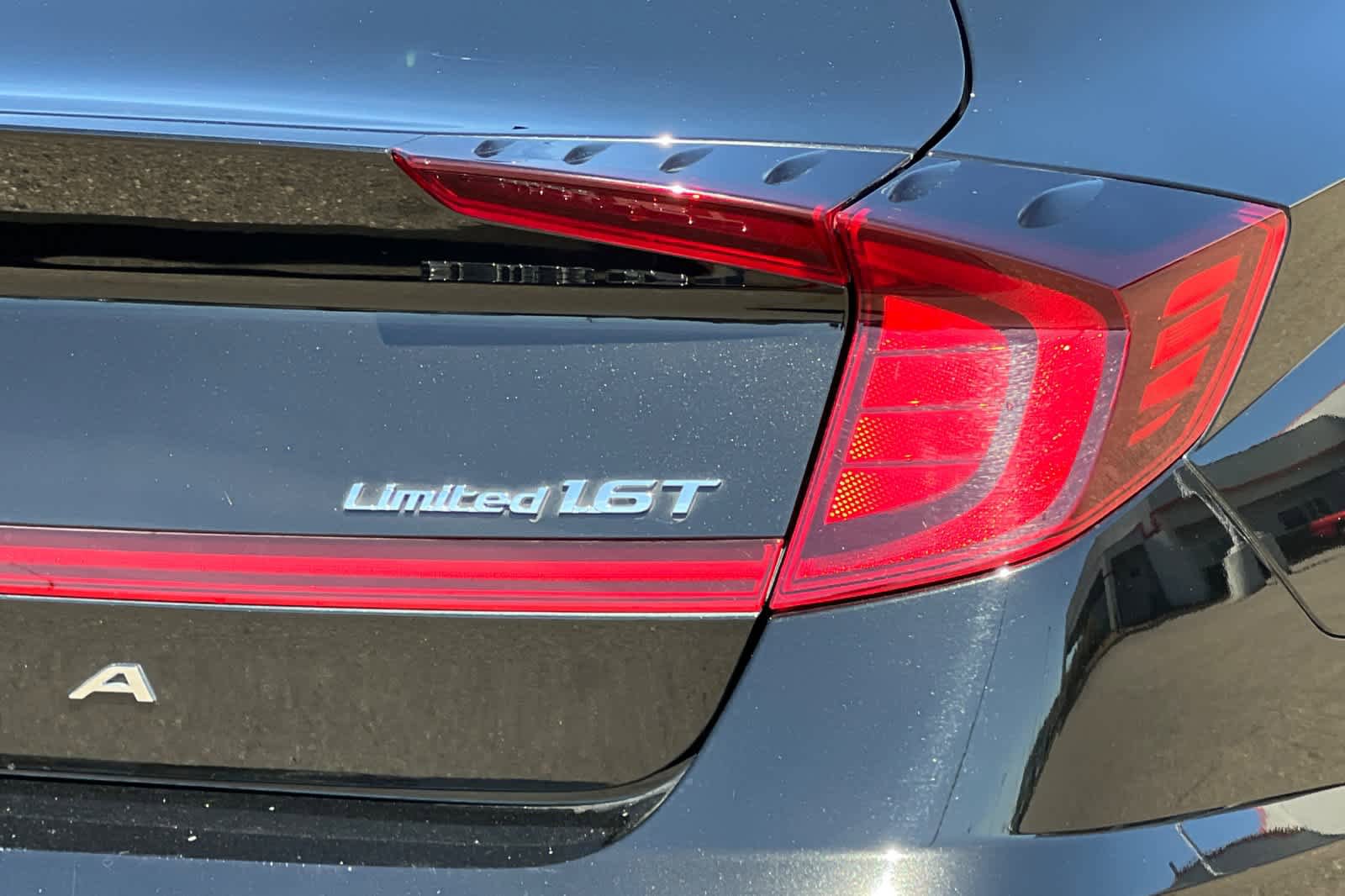 Used 2022 Hyundai Sonata Limited w/ Cargo Package image 33