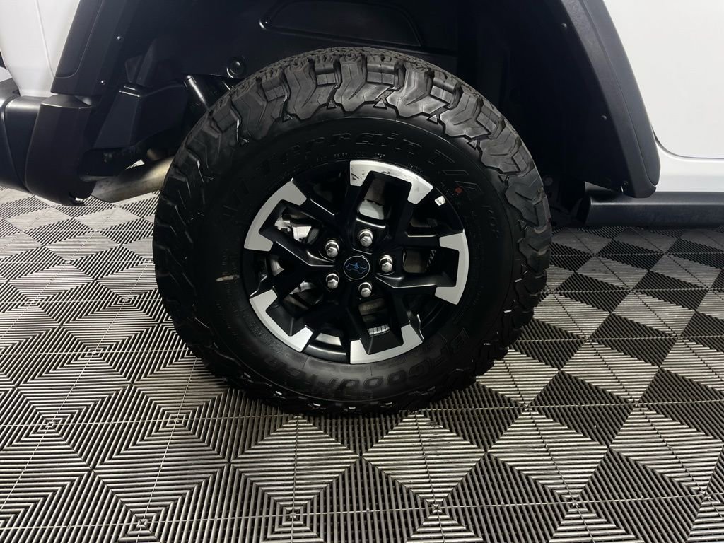 Used 2025 Jeep Wrangler Unlimited Rubicon 4xe w/ Convenience Group image 13