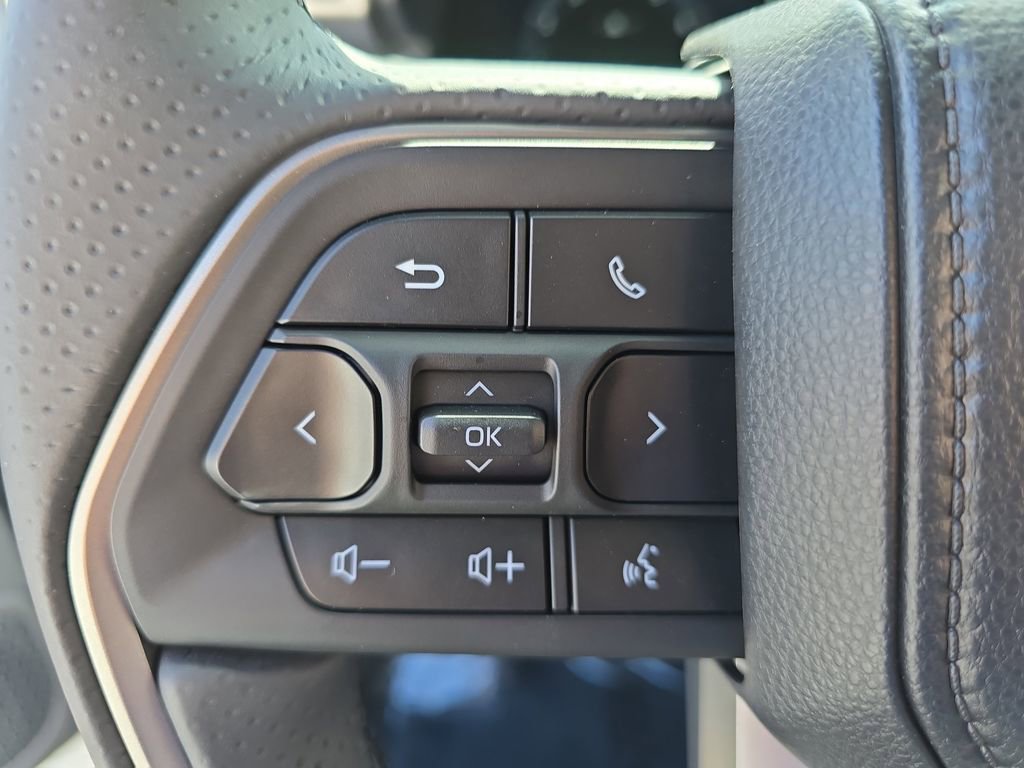 New 2025 Toyota 4Runner Trailhunter image 17