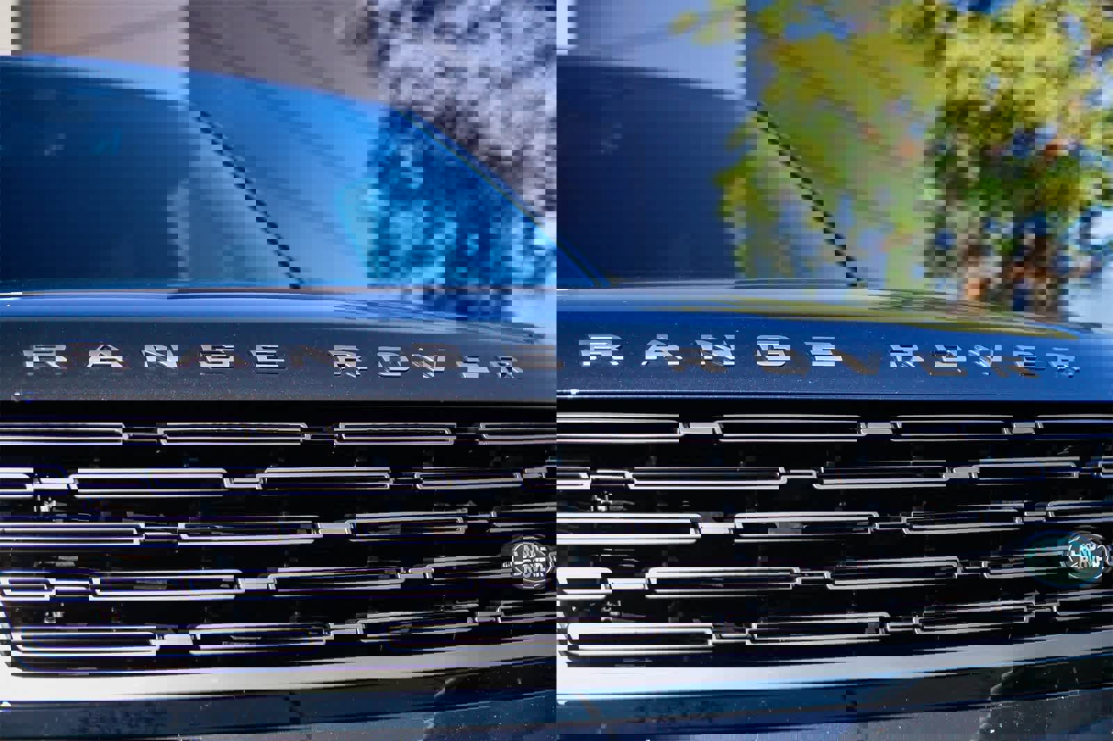 Certified 2024 Land Rover Range Rover SE image 9