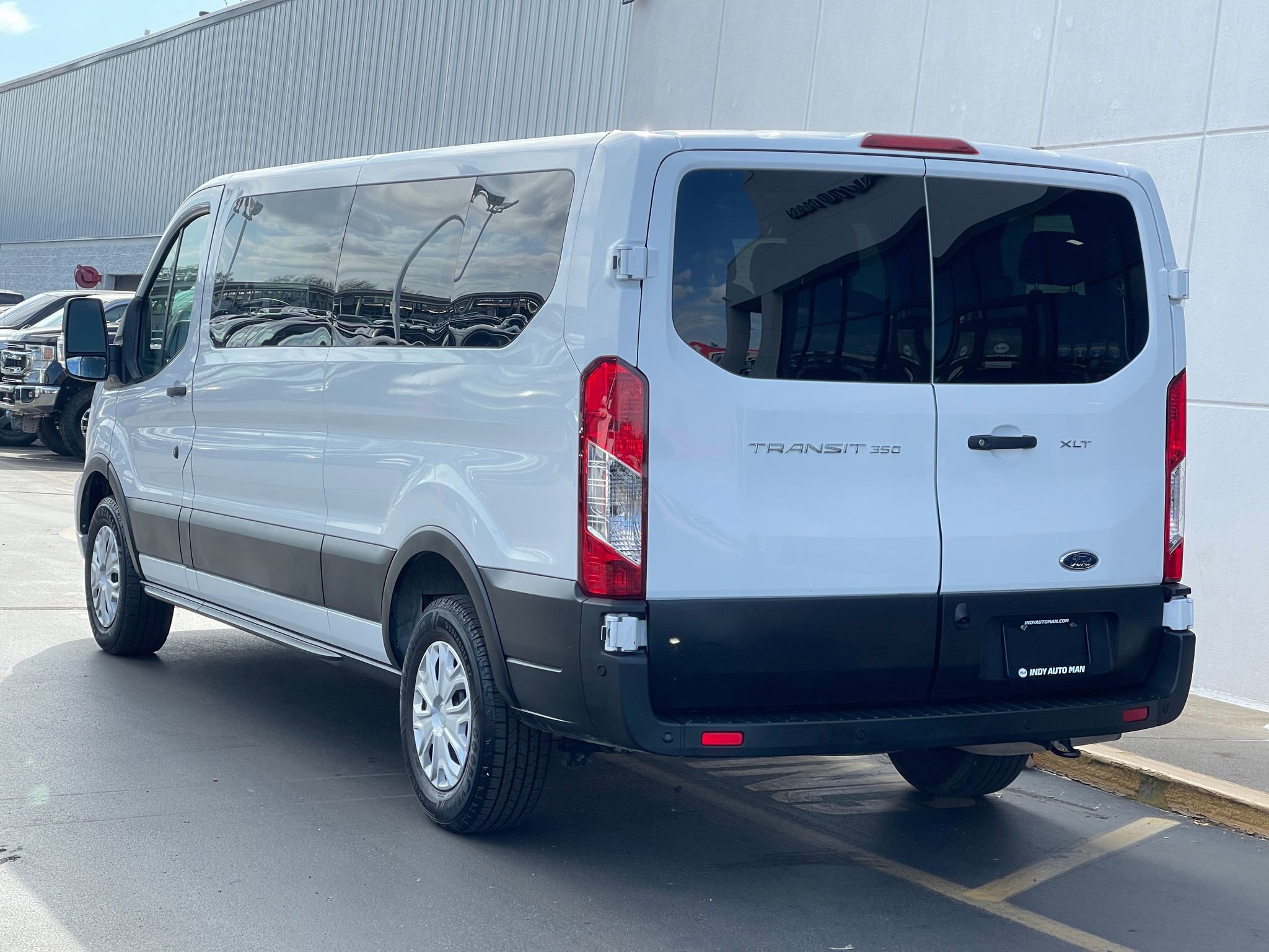 Used 2022 Ford Transit 350 XLT image 5