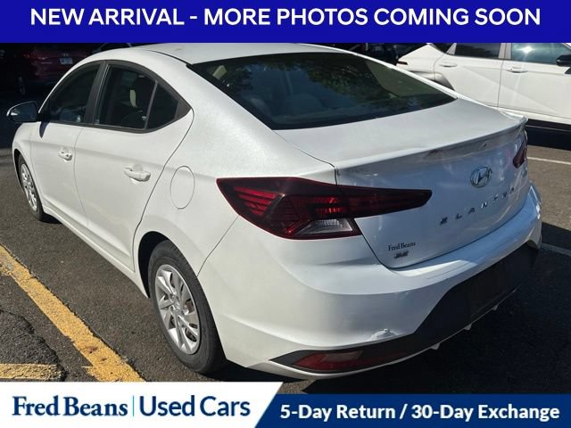 Used 2019 Hyundai Elantra SE FWD image 4