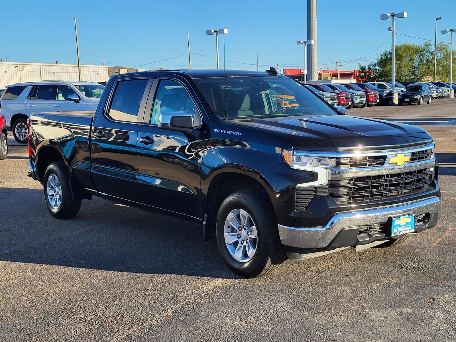 Used 2023 Chevrolet Silverado 1500 LT w/ Protection Package image 7
