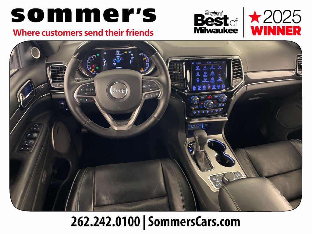 Used 2019 Jeep Grand Cherokee Overland AWD/4WD image 12
