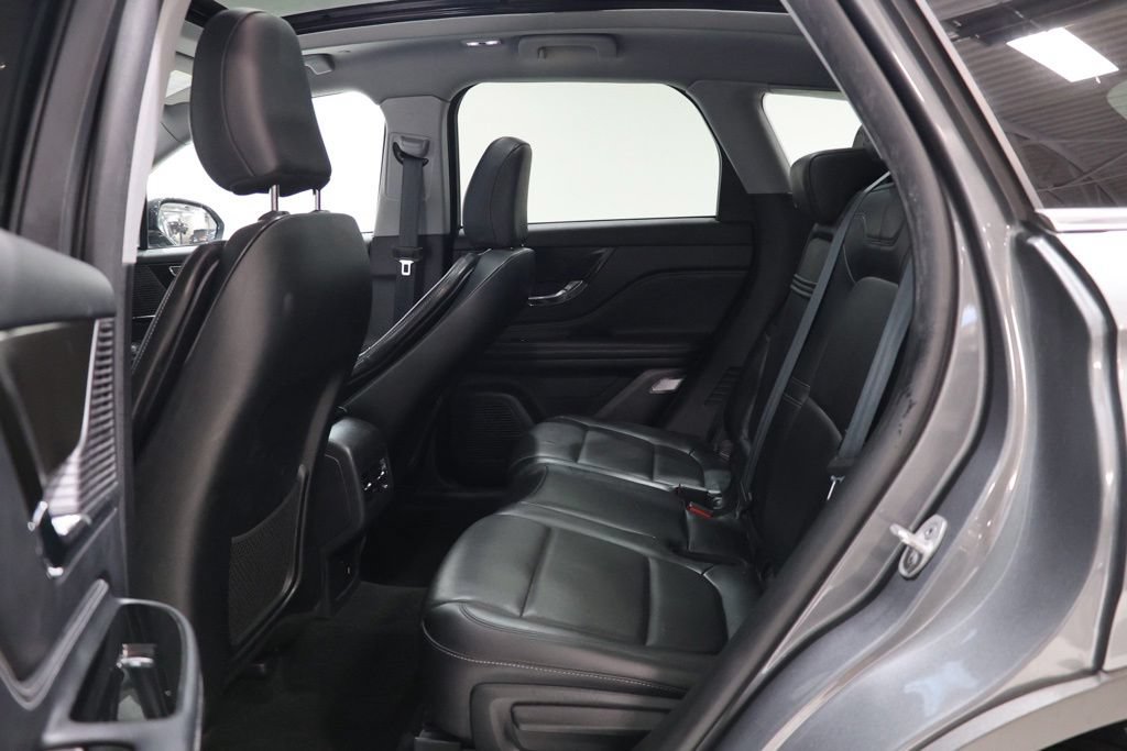 Used 2022 Lincoln Corsair Reserve AWD/4WD image 33