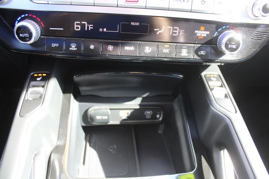 Certified 2023 Kia Telluride S w/ S Sunroof Package image 37