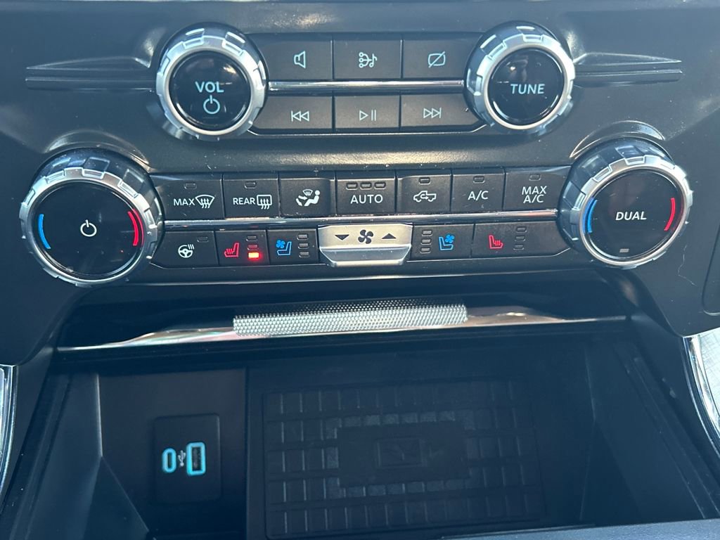 Used 2022 Ford F150 King Ranch w/ Equipment Group 601A High image 18