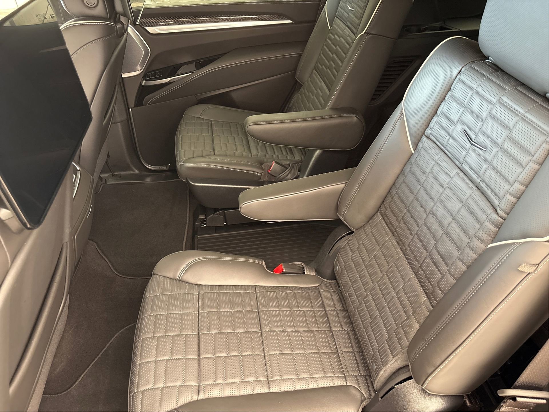 New 2025 Cadillac Escalade V image 10