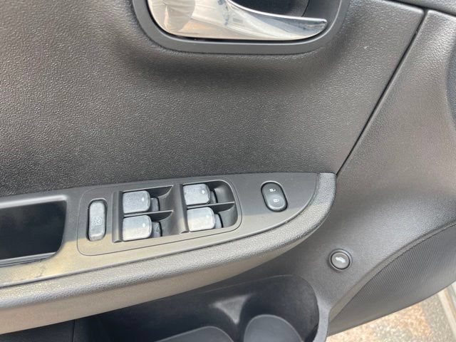 Used 2009 Chevrolet Malibu LT FWD image 16