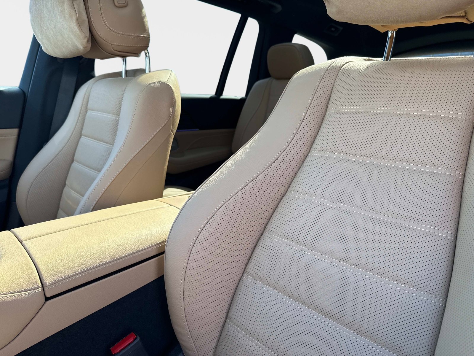 New 2026 Mercedes-Benz GLS 450 4MATIC image 22
