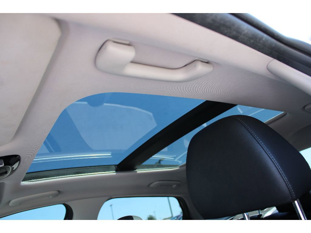 Used 2022 Hyundai Sonata Limited image 10