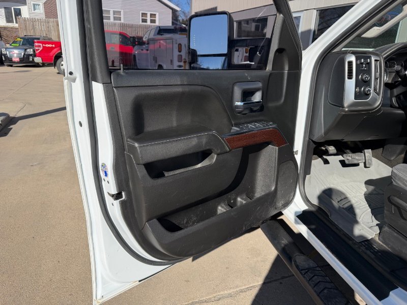 Used 2018 GMC Sierra 2500 SLE image 7