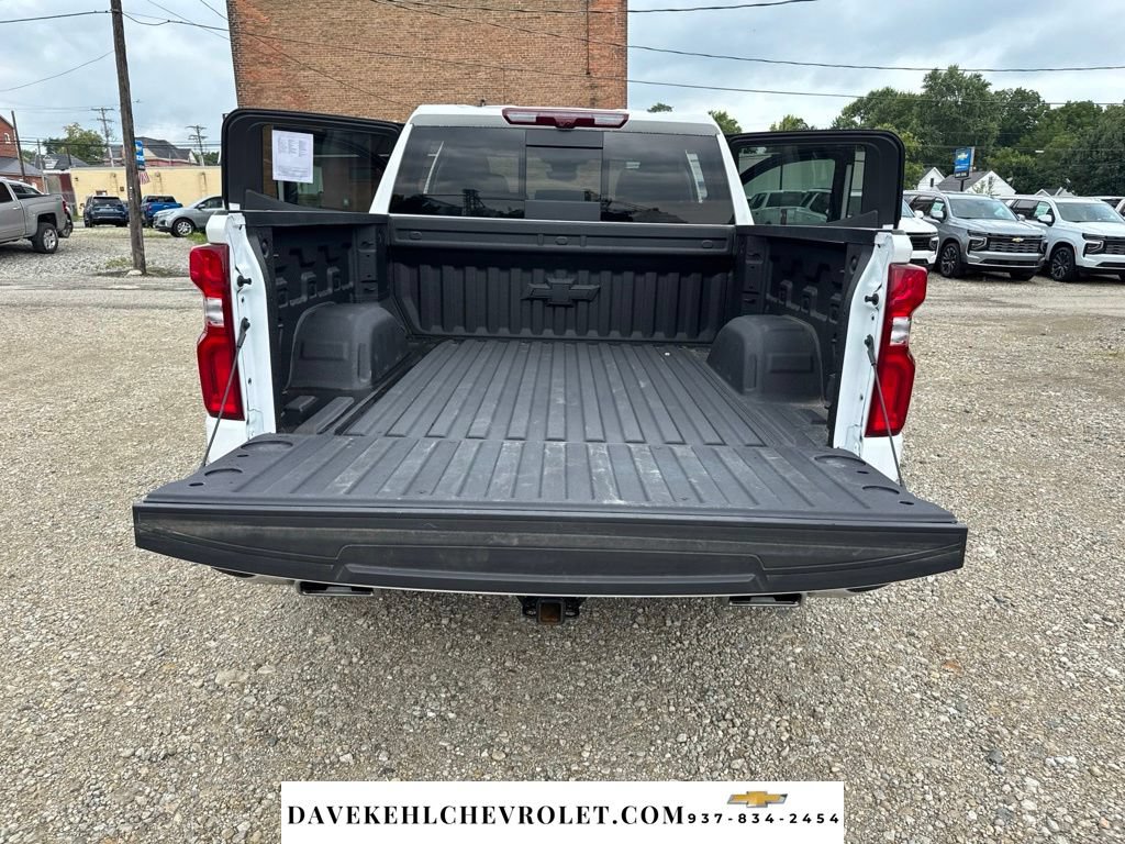 Used 2024 Chevrolet Silverado 1500 LTZ w/ LTZ Premium Package AWD/4WD image 35