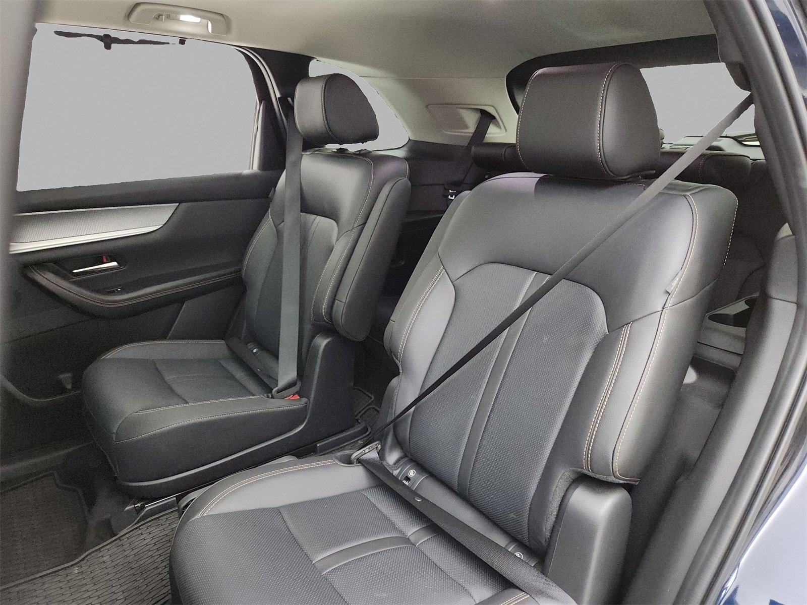 Certified 2025 MAZDA CX-90 Plug-In Hybrid w/Premium Sport image 22