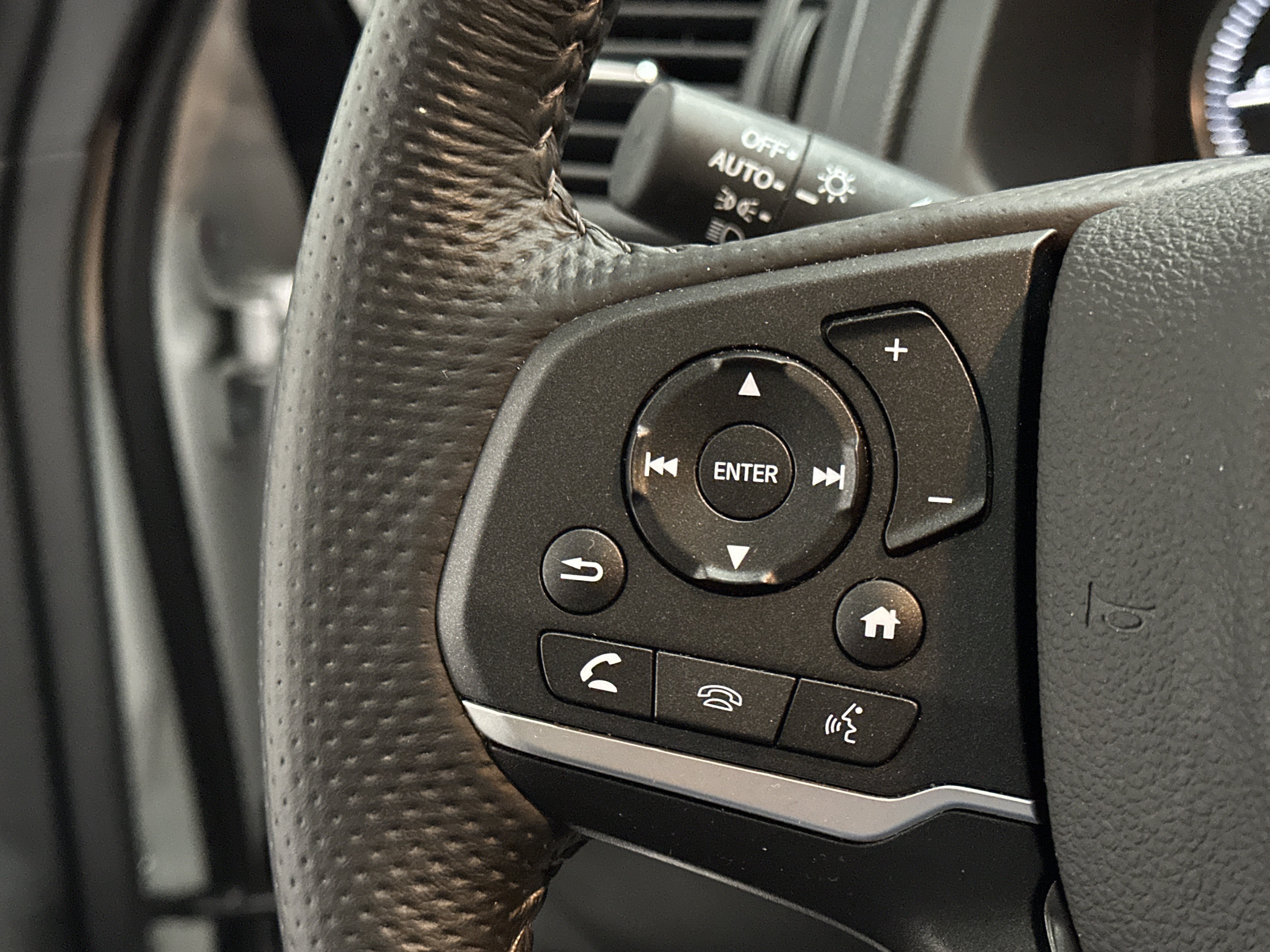 Used 2024 Honda Passport EX-L image 29