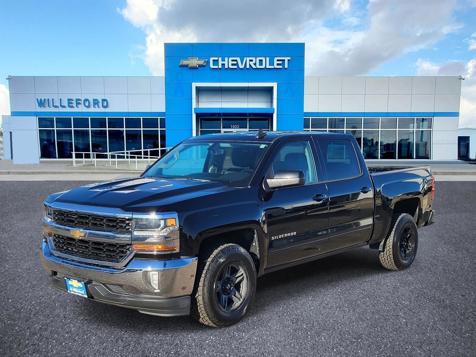 Used 2018 Chevrolet Silverado 1500 LT w/ All Star Edition