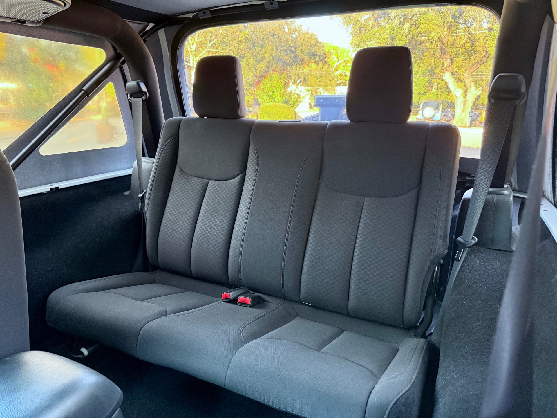 Used 2018 Jeep Wrangler Sport image 22