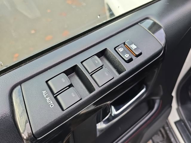 Used 2022 Toyota 4Runner TRD Off-Road image 26