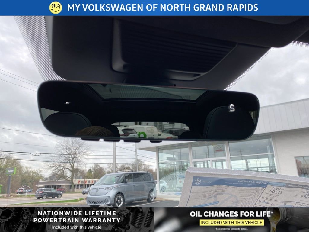 New 2026 Volkswagen Tiguan SE R-Line image 14