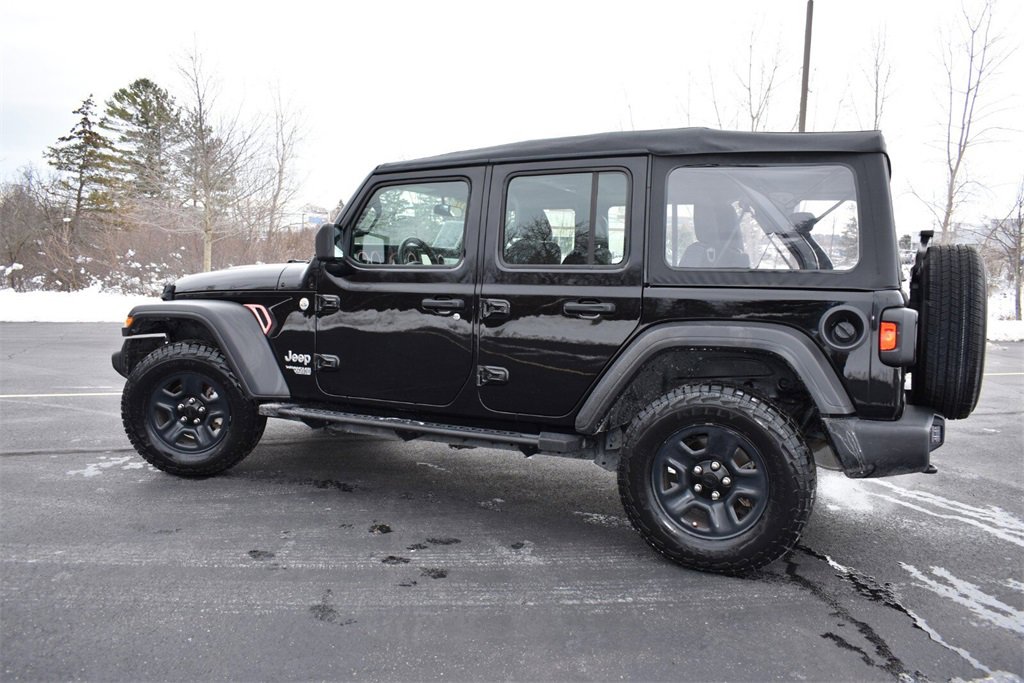 Used 2021 Jeep Wrangler Unlimited Sport image 9