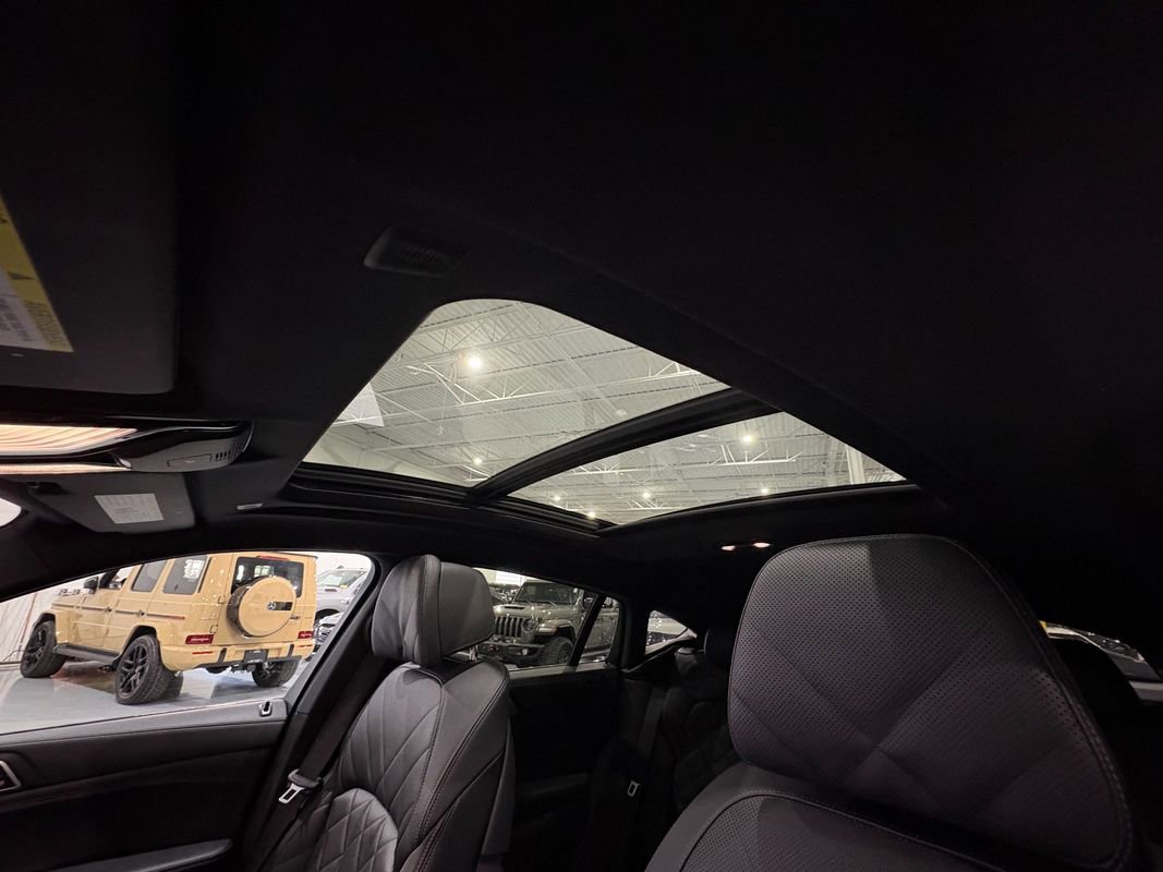 Used 2024 BMW X6 xDrive40i image 37