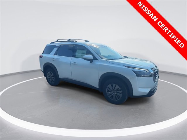 Certified 2025 Nissan Pathfinder SV video 2